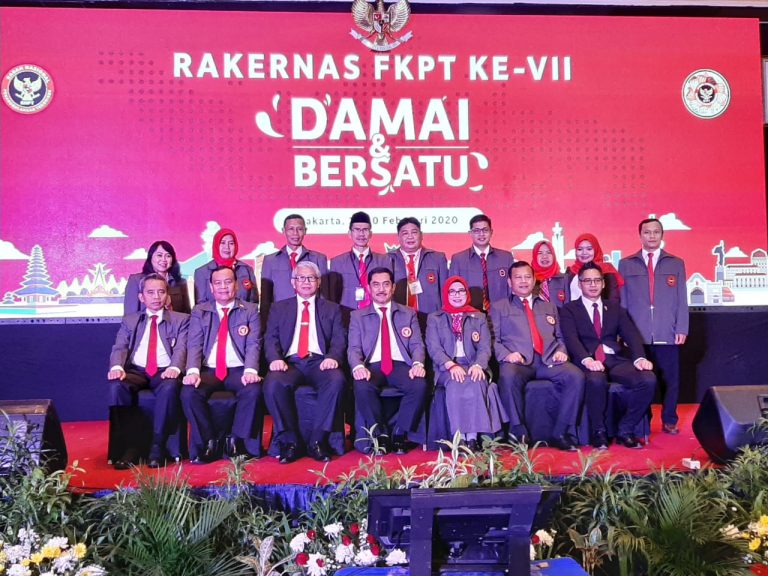 3 Dosen FUAD IAIN Pontianak Dilantik Sebagai Pengurus FKPT Kalbar 2020-2022