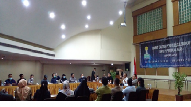 Mahasiswa FUAD IAIN Pontianak Ikut Handle Pertemuan HIPMI Kalimantan Barat