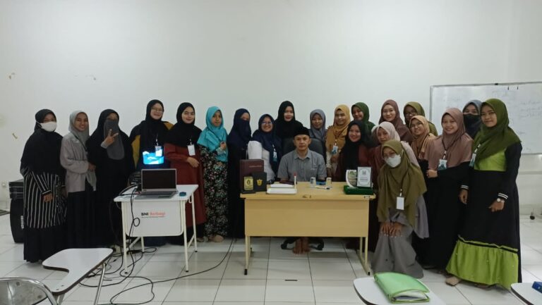 Mahasiswa IAT FUAD IAIN Pontianak Perdalam Wawasan Moderasi Beragama dan Munasabah al-Qur’an di PSQ