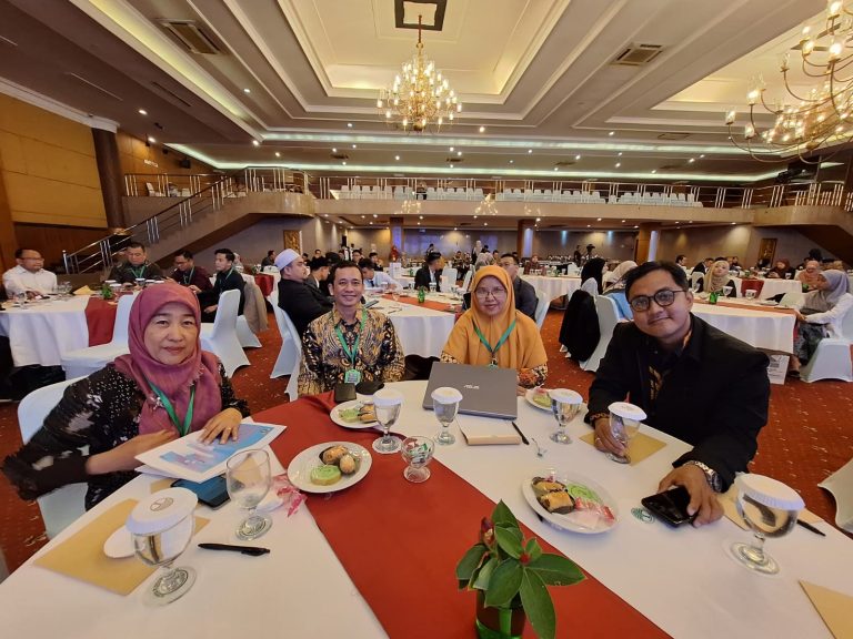 Perkuat Rekognisi Dosen, Dosen FUAD Speakers The Borneo Islamic International Conference