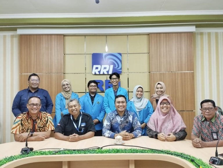 Tim Kembang Jiwa.id mengadakan Sharing Session Bersama RRI Kota Pontianak