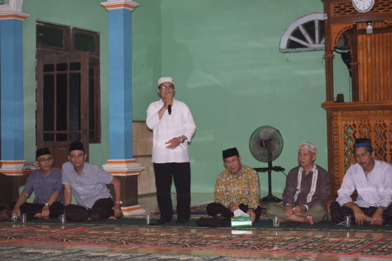 Warga Dusun Lunsara Antusias Ikuti Sosialisasi dari FUAD IAIN Pontianak
