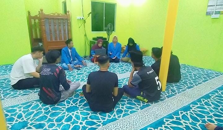 Merajut Kebersamaan: Memberikan Penyuluhan untuk Mewujudkan Kerukunan pada Generasi Muda di Kampung Sibau Rumbau, Simunjan ,Sarawak Malaysia