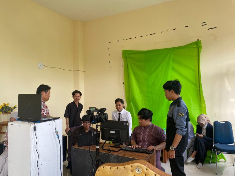 UAS Produksi Program Televisi dan Berita, menguji kemampuan mahasiswa dalam dunia Brodcasting