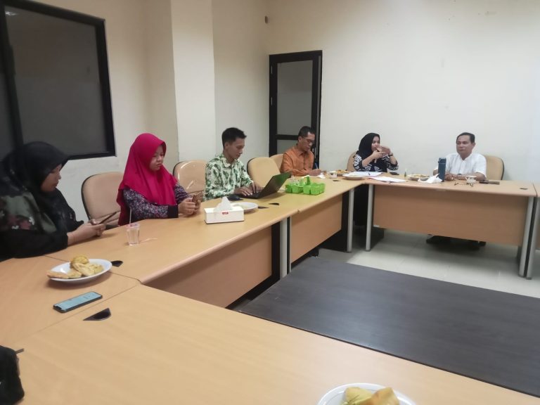 Rapat Fakultas Ushuludin, Adab dan Dakwah IAIN Pontianak Bahas Persiapan PBAK, Student Mobility, dan BUAF