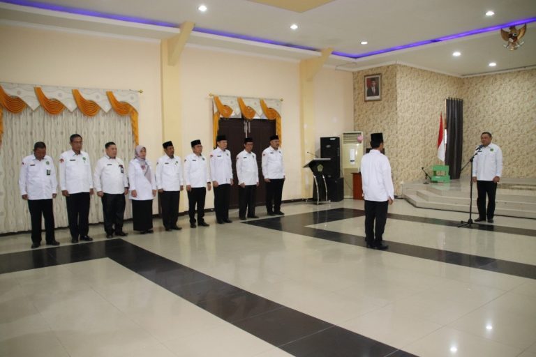 Mahasiswa Manajemen Dakwah Ikut Andil dalam Pelaksanaan Rutinan Apel Senin di Kantor Wilayah Kementrian Agama Kalimantan Barat