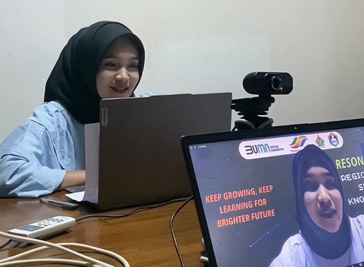 Pengalaman Berharga Khairunnisa sebagai Moderator di PTPN IV