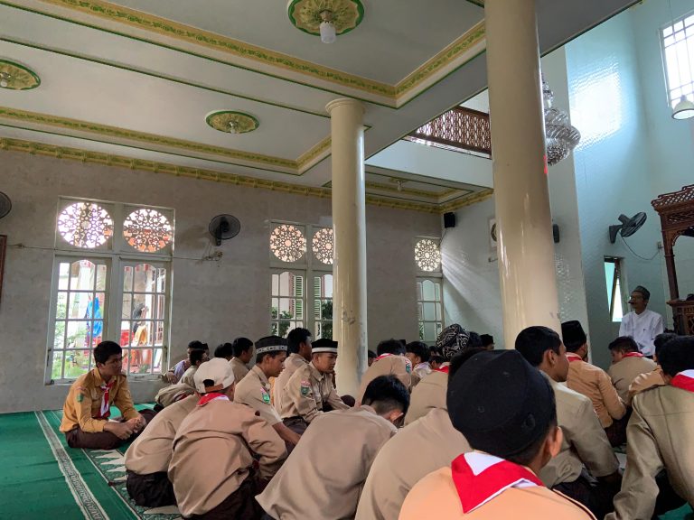 Mahasiswa Fuad Turut Ikut Andil Dalam Kegiatan Mengaji Al Qur’an di SMP Nurul Wahdah